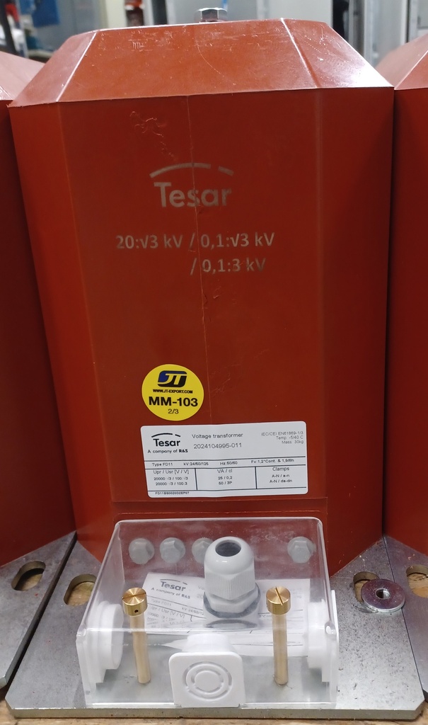 Jännitemuuntaja Tesar FD11 20000:V3/100:V3/100:3 25VA cl 0,2; 50VA