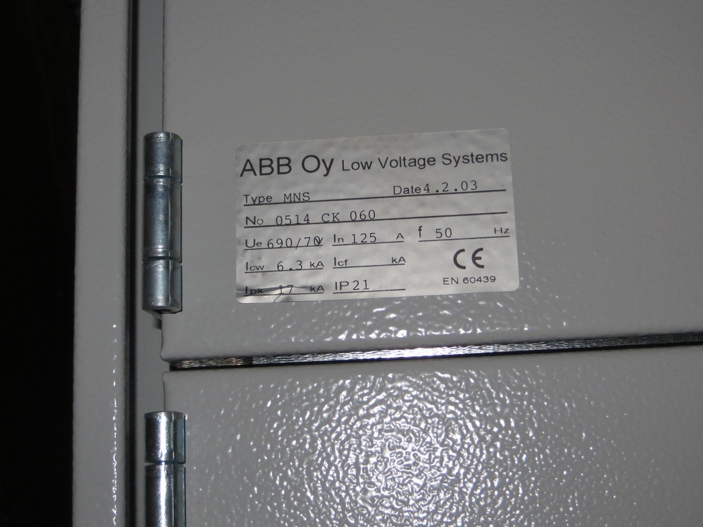 125A 690/70V ABB  center of oscillation