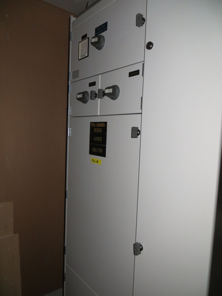 125A 690/70V ABB oskillointikeskus