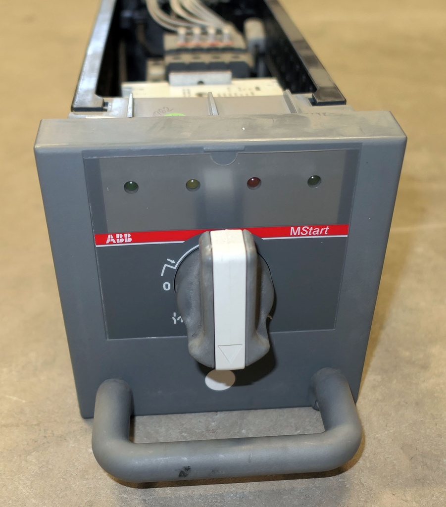 ABB MNS Kasettilähtö M323-A26