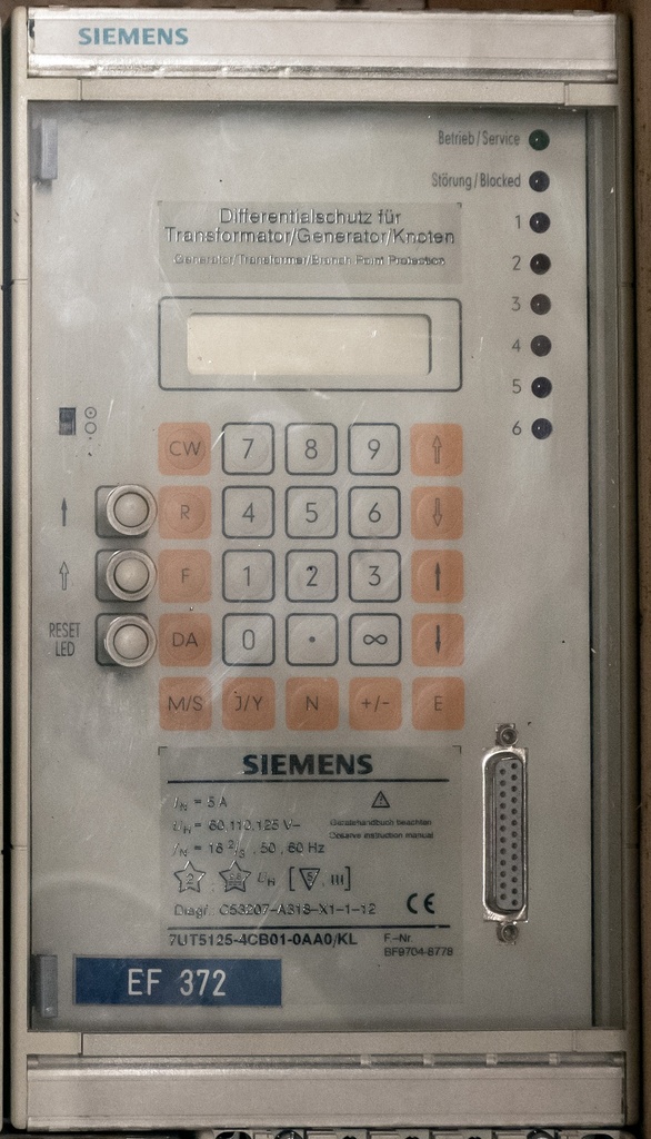 Siemens 7UT5125v transformer differential protection relay