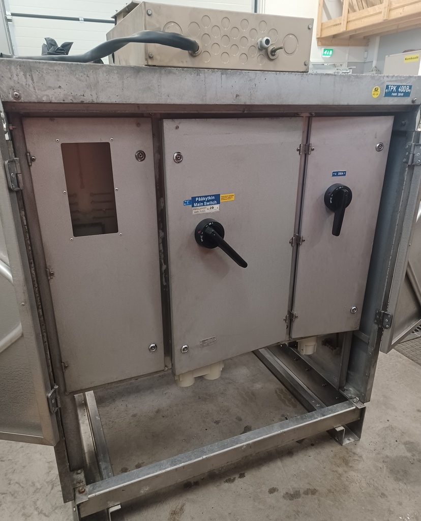 Vohek 400V TPK400B sähköpääkeskus