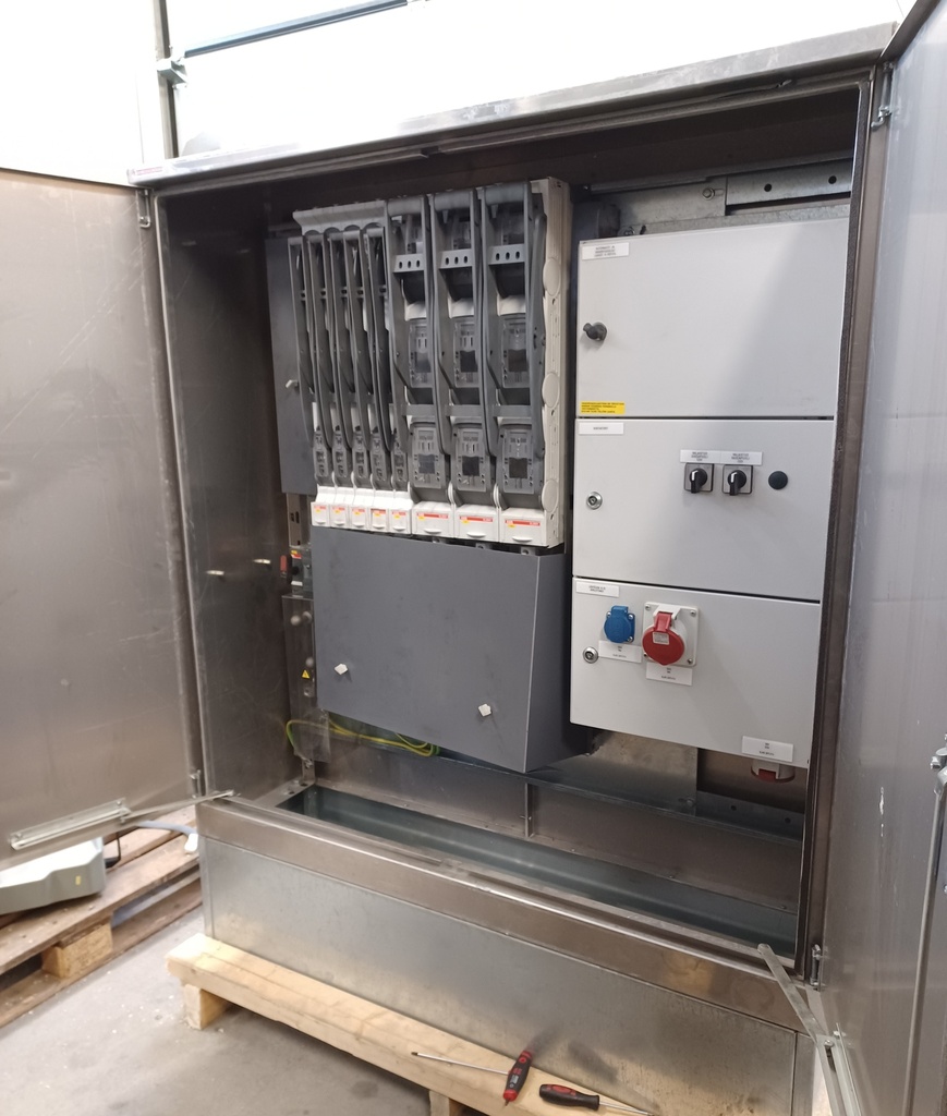 250A 400V Icw 15kA Teollisuuskojeistot, työmaakeskus
