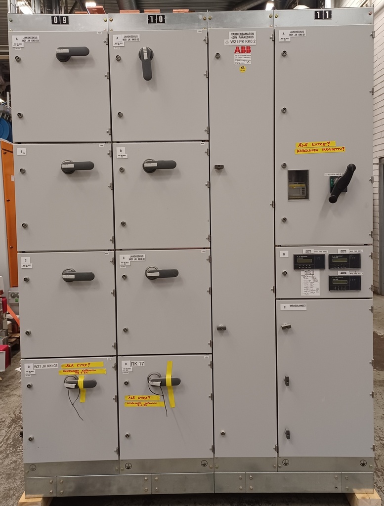 2000A 400_230V Icw 65kA Ipk 143 kA ABB KK0.2 kentät 09-11