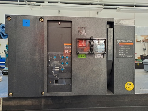 [CB112] 3200A Circuit breaker Merlin Gerin Masterpact M32 H1