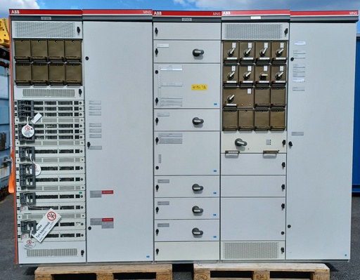 [KE-152_2/2] 630A 400V Icw 25kA keskus ABB MNS-W (8FV) kentät 04-06