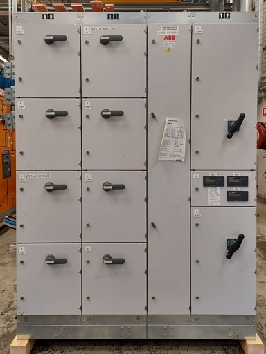 [KE-202] 2000A 400_230V Icw 65kA Ipk 143 kA ABB KK0.1 kentät 10-12