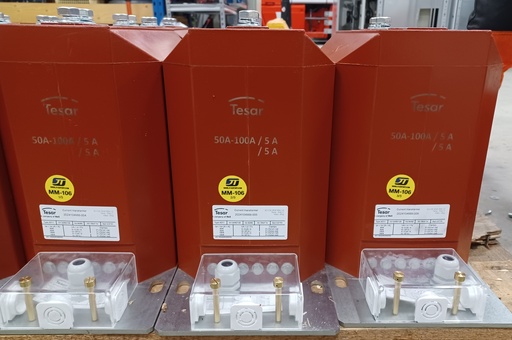 [MM-106] Current transformer Tesar AD11 50-100/5/5 0.2S