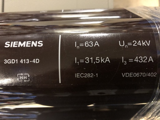 [KJS20] 24 kV-63A SIEMENS keskijännitesulake