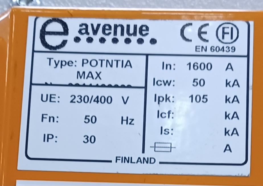 1600A 230_400V Icw 50kA Ipk 105kA kentät 10-12 EAvenue NK1.1C 5/5 keskus