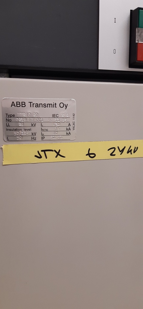 ABB 24 kV MH-kojeisto 14 kenttäinen