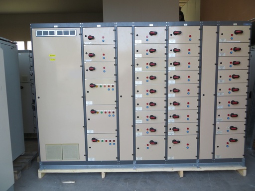 [KE-17] Norelco 400V low-voltage center