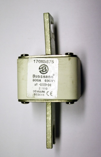 [170M5875] Extra fast handle fuse Bussmann 690V  800A DIN3 170M5875 (used)